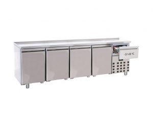 Kühltisch 632 Liter / 4 Türen / 2330x700x850 mm